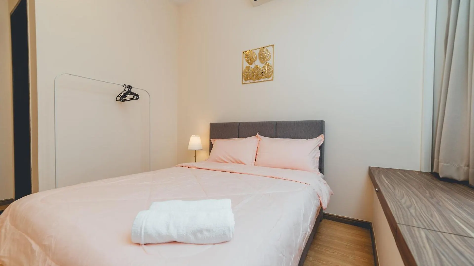 Danga Bay Harmony Hideout 3Br 8Pax Balcony Seaview By Our Stay 조호르 바루 말레이시아