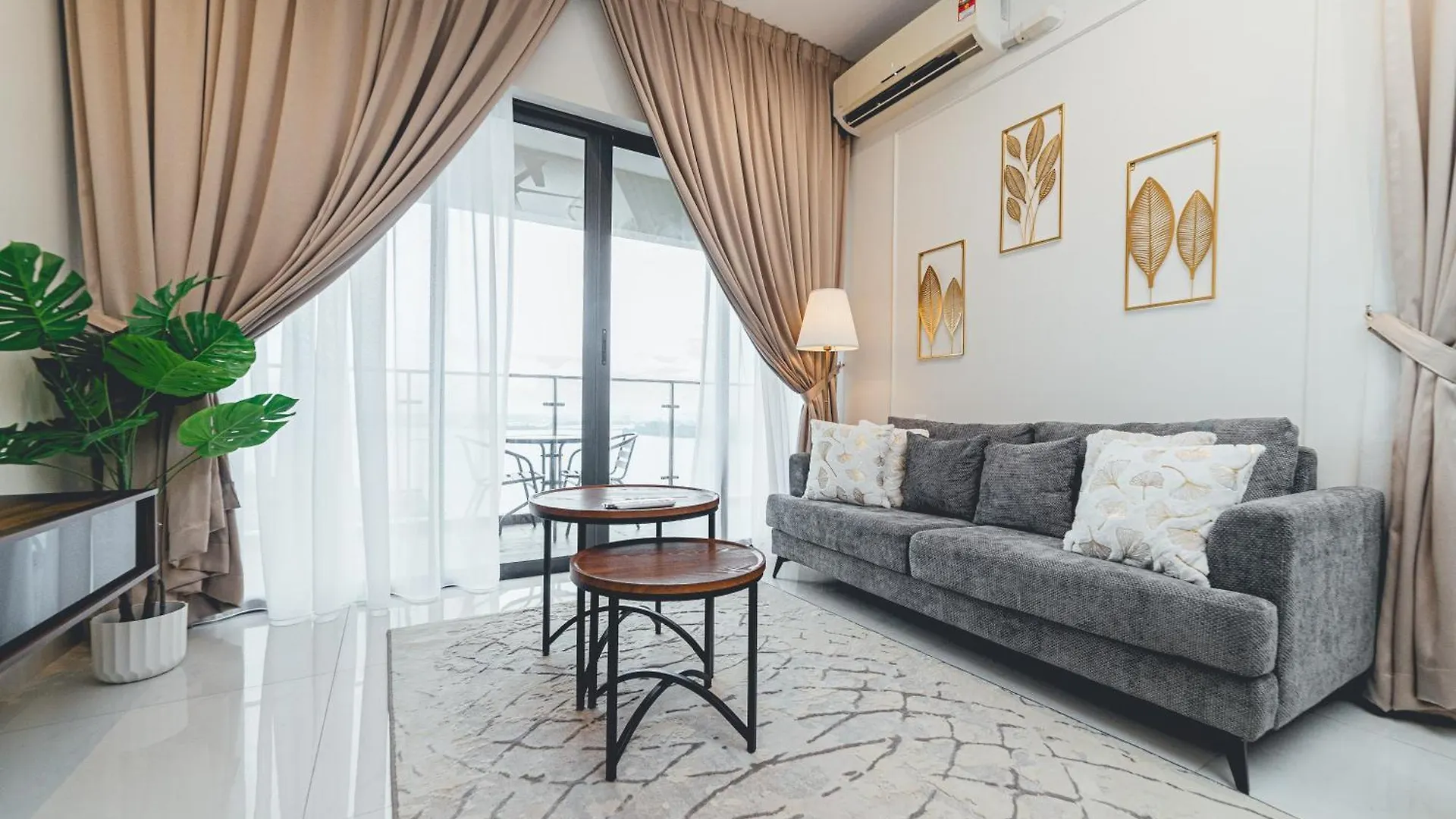 Danga Bay Harmony Hideout 3Br 8Pax Balcony Seaview By Our Stay 조호르 바루 0*,  말레이시아