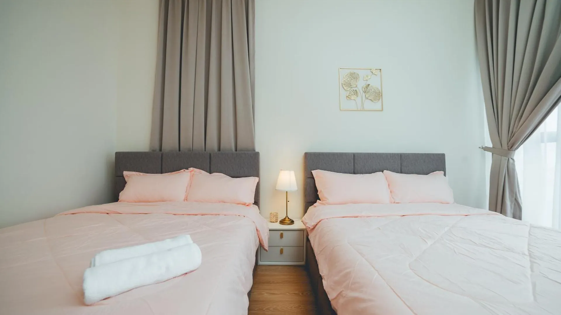 Danga Bay Harmony Hideout 3Br 8Pax Balcony Seaview By Our Stay 조호르 바루 말레이시아